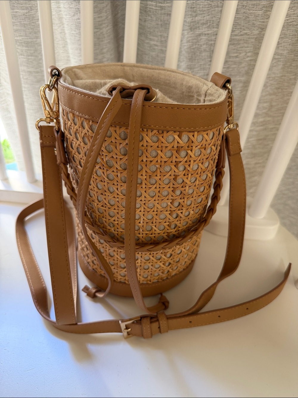 Tommy Bahama Straw Rattan Bucket Bag
Perfect for Summer